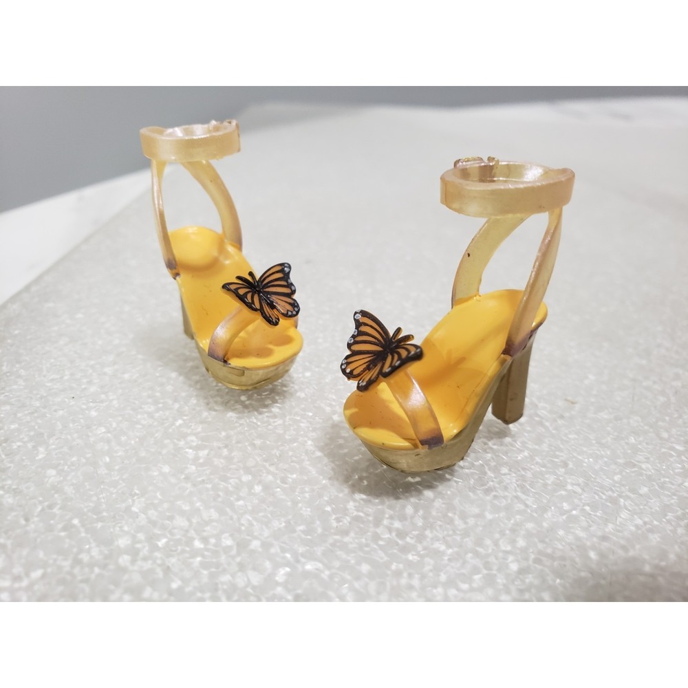Rainbow High Deluxe Fashion Closet Green and Orange Butterfly‎ Heels